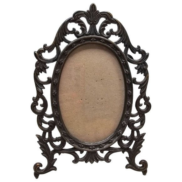unbranded Other - Newer Antique Brass Ornate Oval Metal Photo Picture Frame - 5" x 3.5"